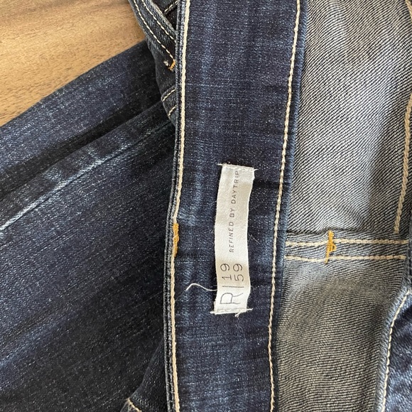 Buckle - Refined by Daytrip Jeans - Picture 4 of 4